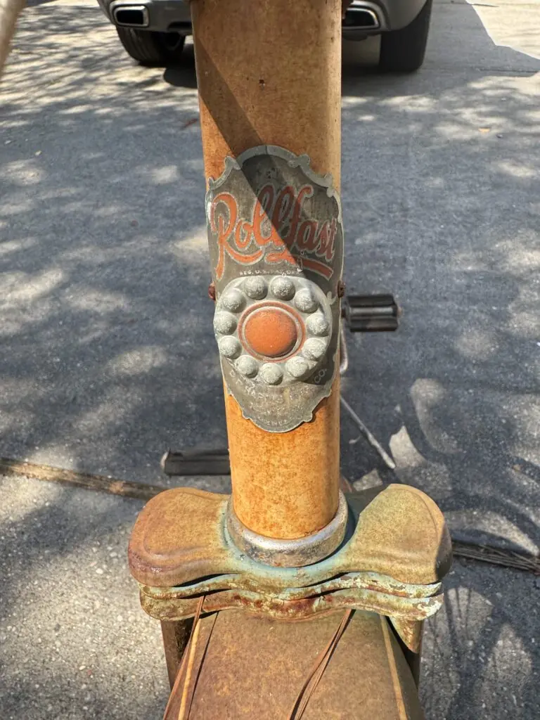 Headtubebadge